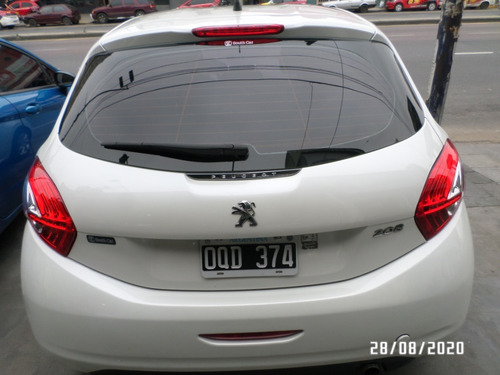 Peugeot 208 1.5 5p Allure Touchscreen 2015