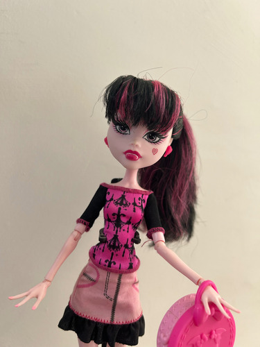 Draculaura Viaje A Scaris (Usado)