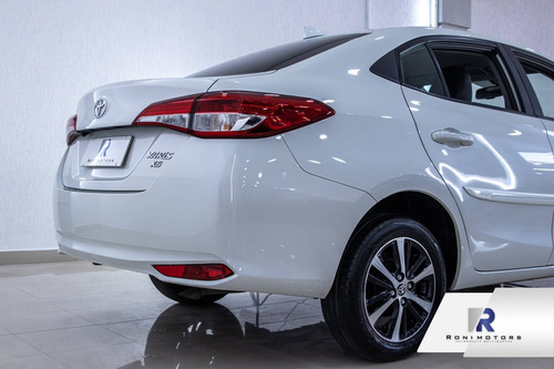 Imagem 4 de 15 de Toyota Yaris 1.5 16v Flex Sedan Xs Connect Multidrive