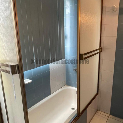 Imagen 10 de 10 de Apartamento En Catia La Mar En Alquiler Ref 1177