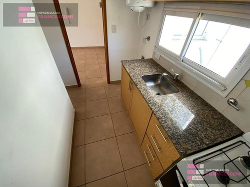 Imagen 19 de 23 de Departamento - La Plata