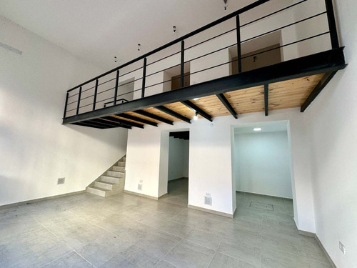 Venta Local/oficinas 186m2 Excelente Renta Centro