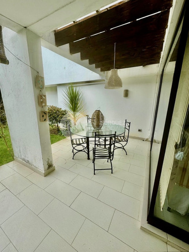 22605 - Casa En Exclusivo Condominio En Marbella