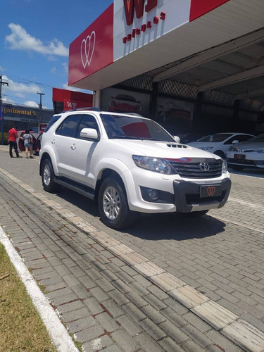 Toyota Hilux Sw4 3.0 Srv 4x4 7 Lugares 16v Turbo