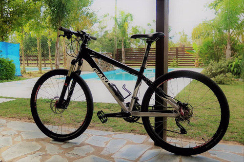 Bicicleta Giant Xtc Full Deore Horquilla Manitou R Seven