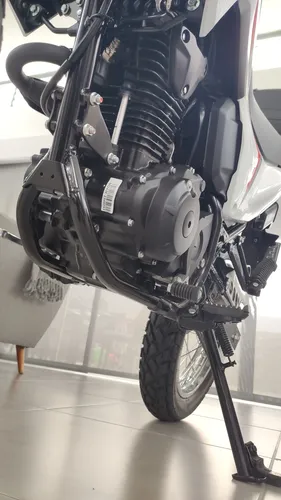 Honda Xr 190. 2.0 (nueva Con Maletero Y 2 Cascos)