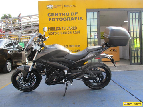 Moto Bajaj Dominar 400