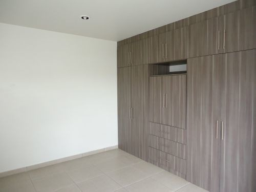 Imagen 10 de 17 de Casa En Renta En Valle De Juriquilla