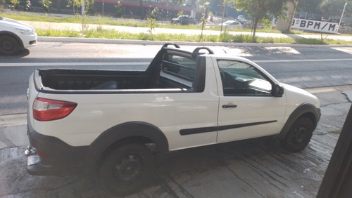 Imagem 6 de 14 de Fiat Strada 2014 1.4 Working Flex 2p