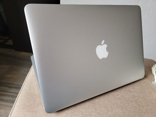 Laptop Apple Macbook Air 13 Core I5 2014 128gb 4gb Ram 100c (Usado)