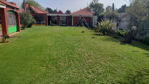 Casa Quinta Berazategui En Venta.