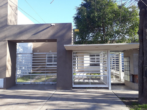 Imagen 1 de 10 de Casa En Alquiler A Nuevo. Marañon 1200 Ituzaingo