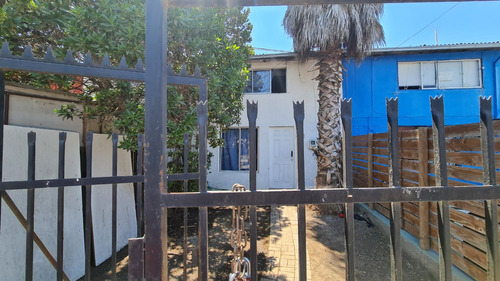 Arriendo Casa En Comuna Del El Monte A Cuadras De La Plaza 