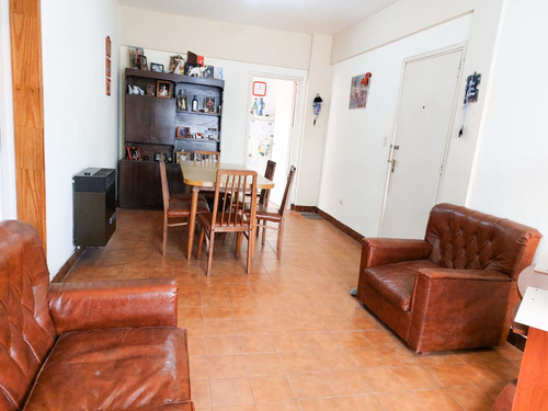 Venta Departamento 3 Amb Con Cochera En Santa Rita