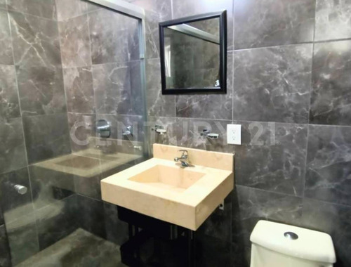 Edificio En Venta En Real Del Valle, Mazatlán, Sinaloa.