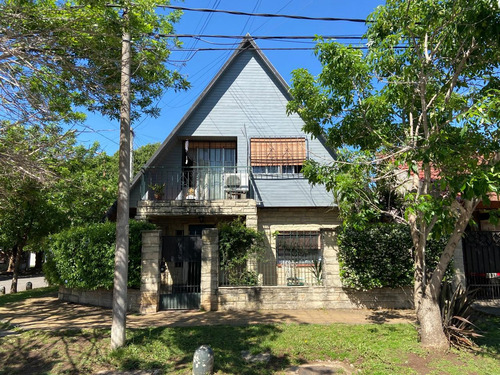 Venta Casa 4 Amb B Vista + Dpto Monoamb Apta Cred.