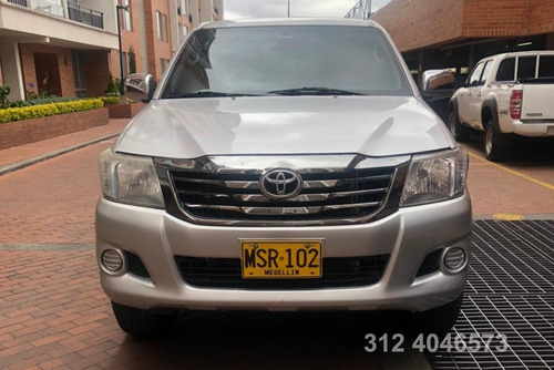 Toyota Hilux 4x4 2500cc Tdi Mt Aa Ab Abs Dh Fe