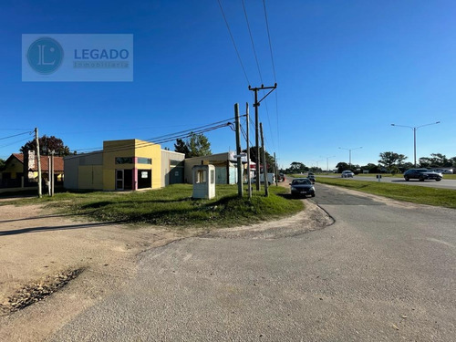 Alquiler Local Comercial Sobre Ruta Inter., En Las Toscas.-