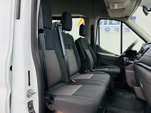 Ford Transit 2.2 Pasajeros Larga Techo Alto Custom Mt