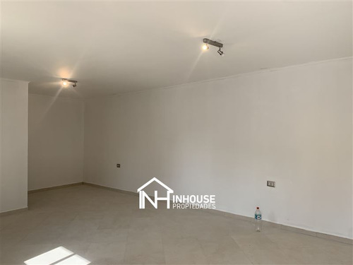 Imagen 8 de 13 de Galpon En Arriendo En Recoleta