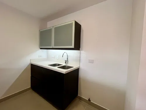 Apartamento En Arriendo En Zuñiga. Cod A776134