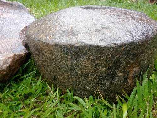 Pedras De Moinho Antigo. 300kg (Usado)
