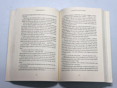 Livro O Segredo Do Meu Marido Liane Moriarty Intrínseca (Usado)