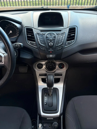 Ford Fiesta Sportback se automatico