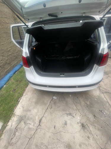 Volkswagen Suran 1.6 Imotion Highline