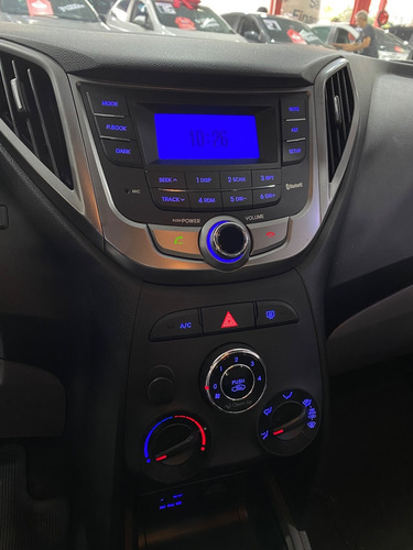 Imagem 20 de 20 de Hyundai Hb20s 1.6 Premium 16v 2015