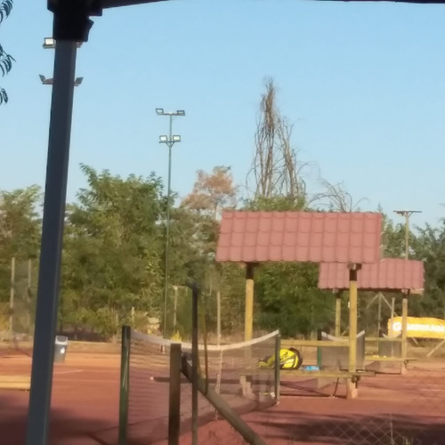 Se Vende Club De Tenis, Chillan