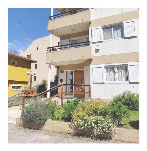 Imagen 9 de 13 de ¡departamento En Gesell, Excelente Ubicación Y Vista Al Mar!