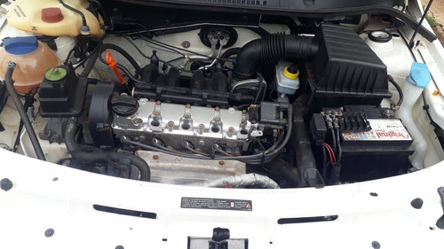 Volkswagen Saveiro 2012 1.6 Trend Cab. Simples Total Flex 2p