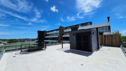 Venta Y Alquiler De Departamento 4 Ambientes Con Dependencia En Duplex En Nordelta