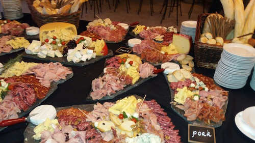Imagen 6 de 10 de Catering De Parrilla / Todo A Las Brasas