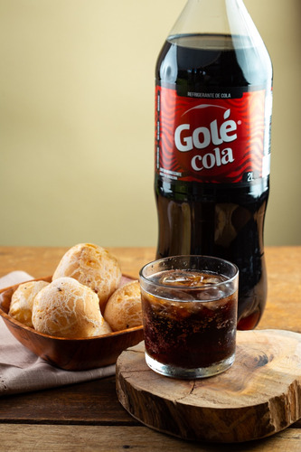 Refrigerante Golé Cola Pacote Com 06 Unidades De 2 Litros