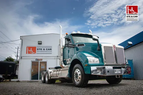 Tractocamion Kenworth T880 2024