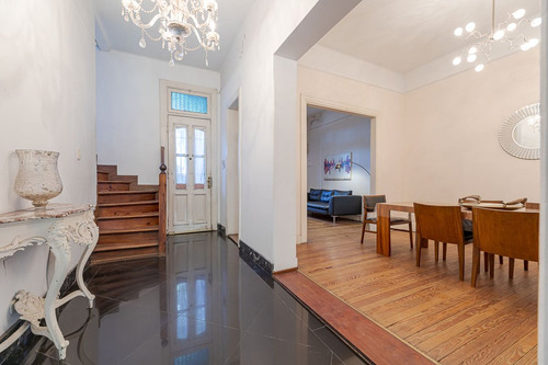 Venta/permuta Casa De 3 Dormitorios B. Parque
