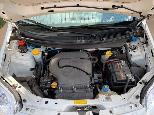 Fiat Palio Attractive 1.0 Completo
