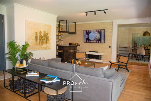 Casa En Arriendo De 5 Dorm. En Las Condes
