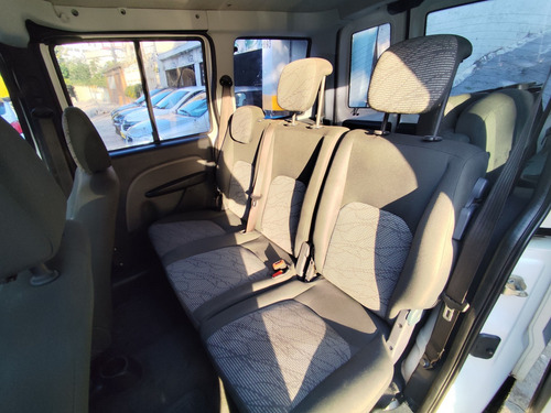 Fiat Doblo 1.8 MPI ESSENCE 7L 16V FLEX 4P MANUAL