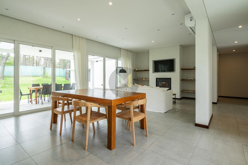 Casa En Venta 4 Ambientes Pinamar Alamos