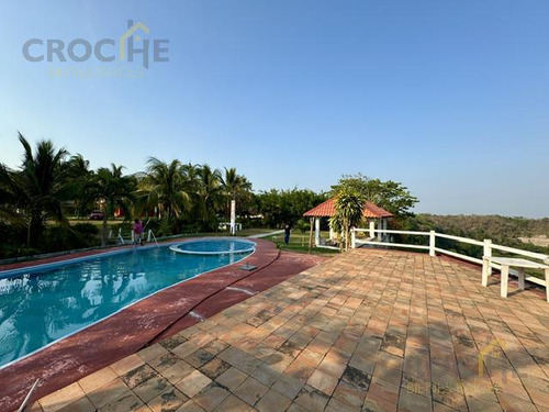Casa Con Alberca Campestre En Chichicaxtle Ver, A 45 Mins De Xalapa Veracruz