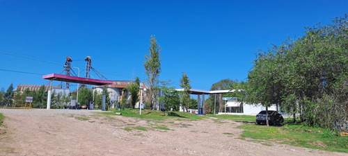 Imagen 2 de 30 de Estación De Servicio, Lavadero Y Locales Comerciales A La Venta En Victoria, Entre Ríos
