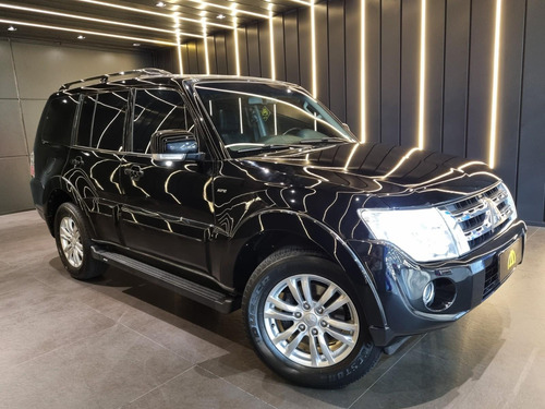 Mitsubishi Pajero Full HPE Full 3.2 4x4 T.I.Diesel 5p Automático.