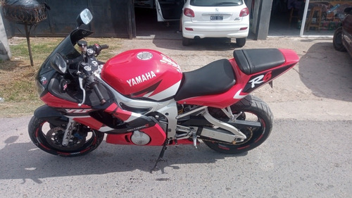 Imagen 4 de 6 de Yamaha R6