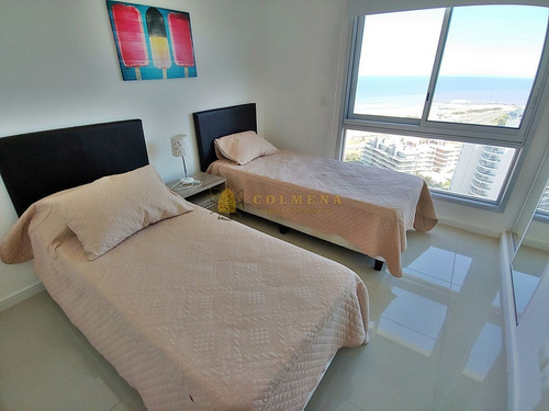 Apartamento En Venta 3 Dormitorios- Ref: 3955