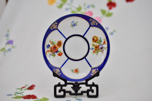 Plato Taza Te Porcelana Bohemia Azul Con Reservas Florales