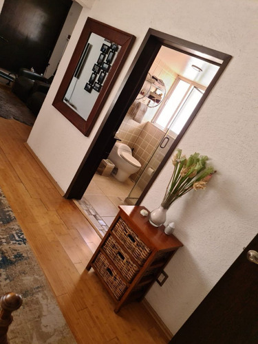 Se Vende Residencia En Carretas, Super Cétrica, De Super Lujo !!