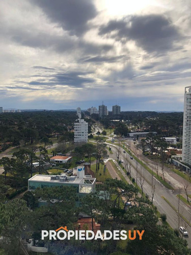 Imagen 10 de 11 de Apartamento En Venta Sobre Roosevelt De 2 Dormitorios Con Vista Y Sol